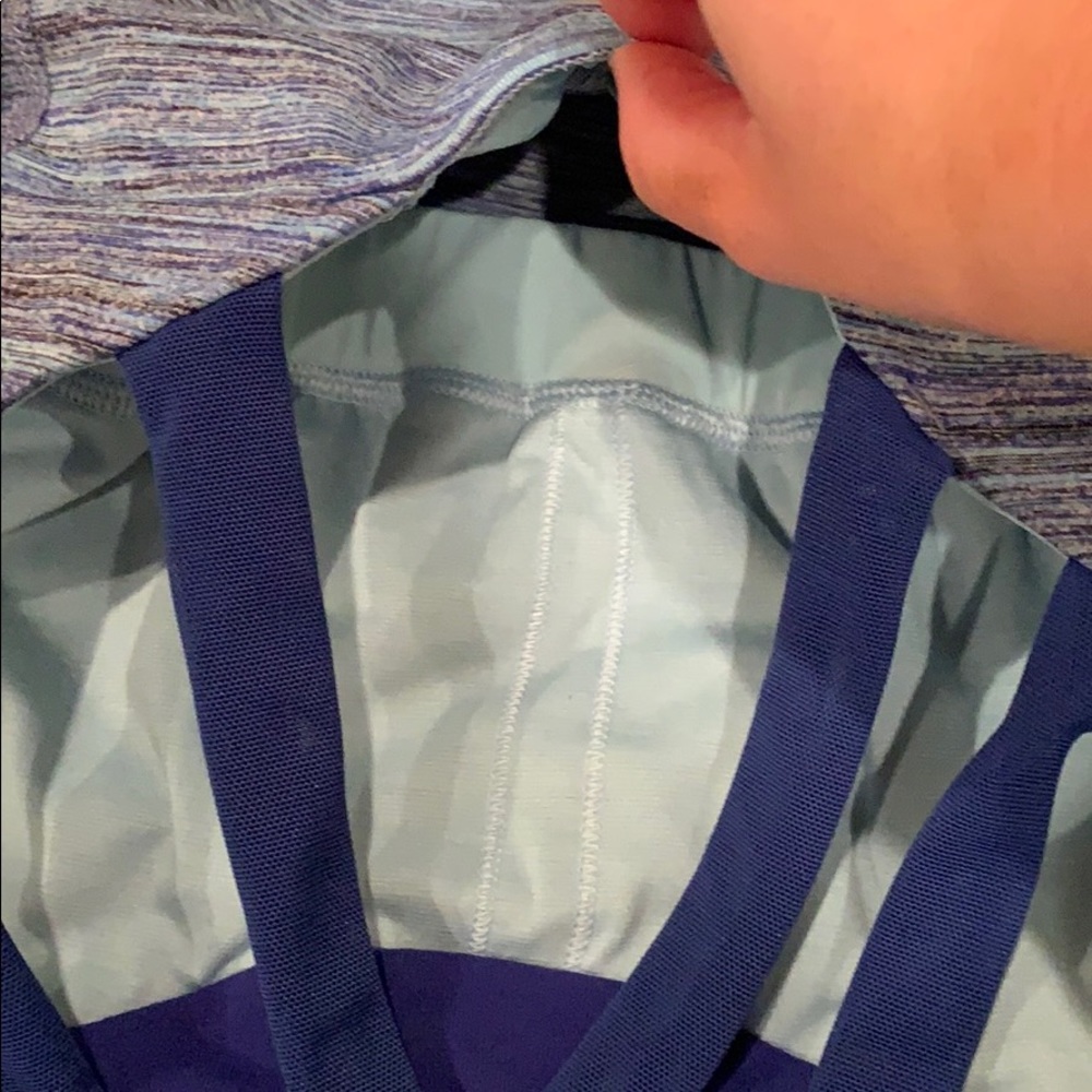 Lululemon Tank - Picture 4 of 5